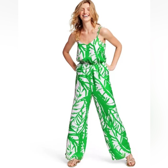 Lilly Pulitzer for Target Pants - Lilly Pulitzer X Target Women’s Palm Print Jumpsuit Size Small Sleeveless